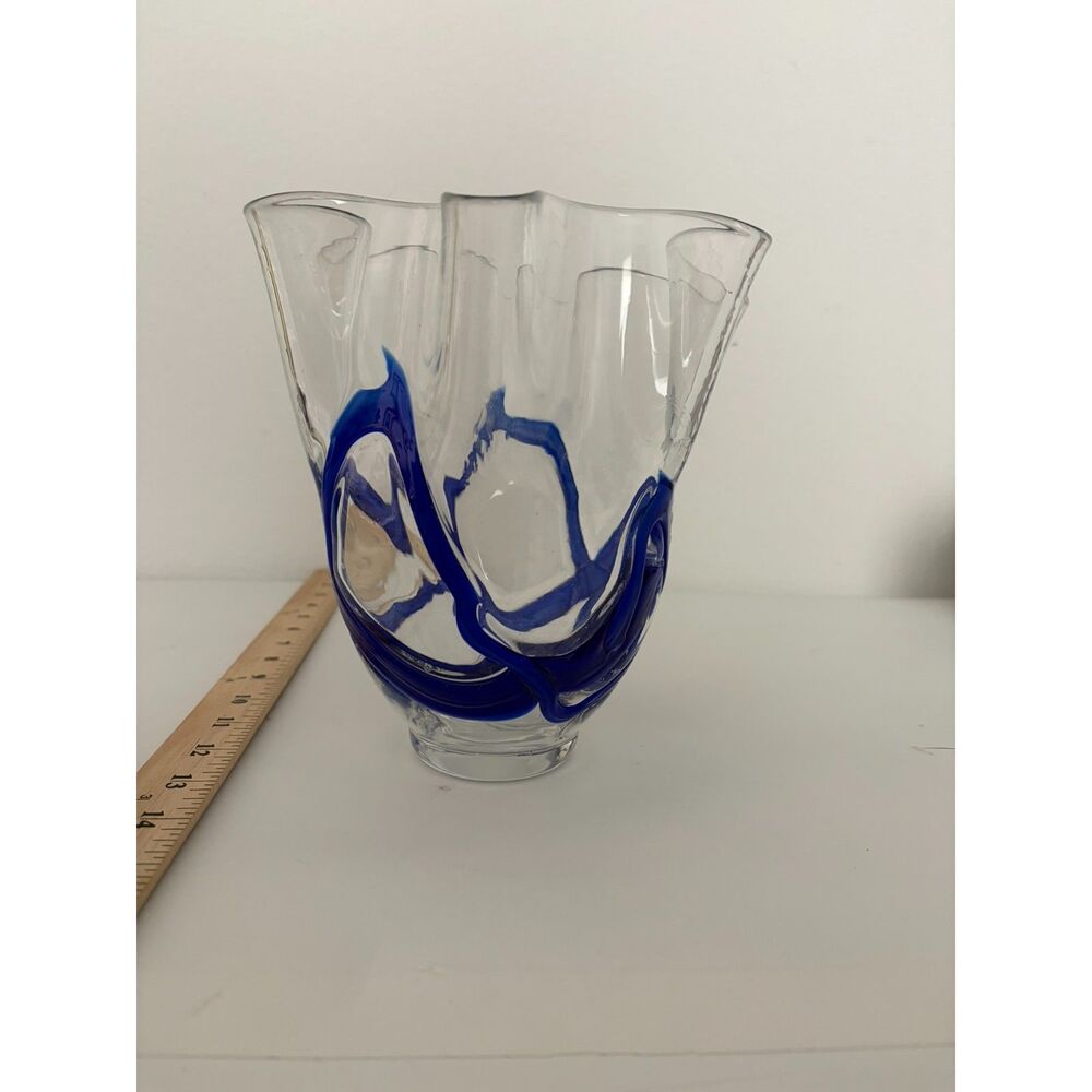 Vtg art glass vase with cobalt blue swirls and ruffled edges heavy